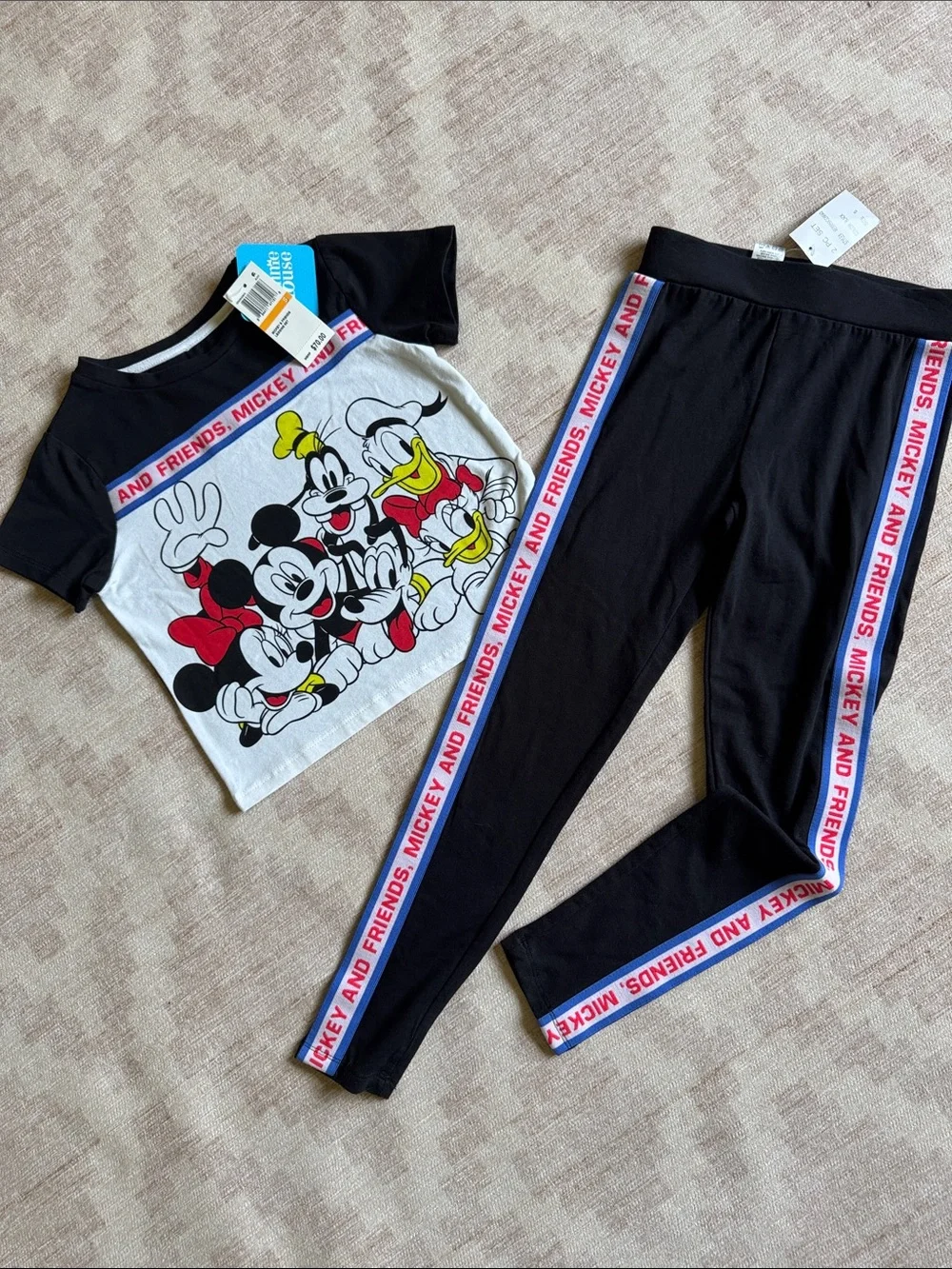 Disney Mickey and Friends Tee and Leggings Set NWT Girls size S